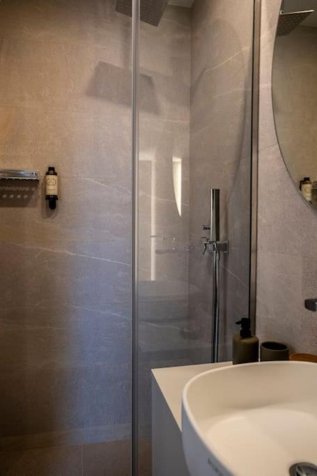 Apartamento Loca Ofir Duplex - Entre Rio E Mar Fão Exterior foto
